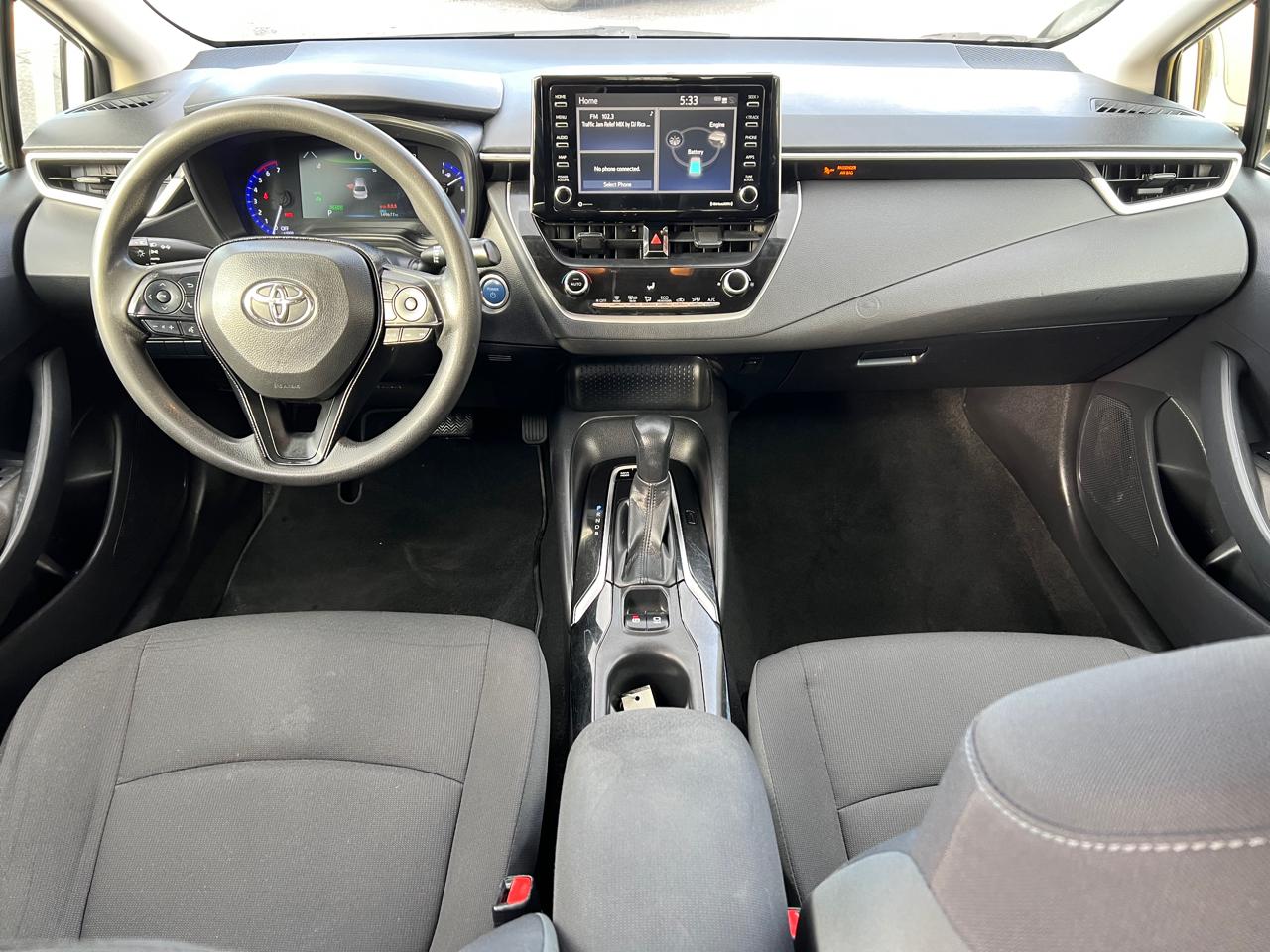 Toyota Corolla LE Hybrid 2021