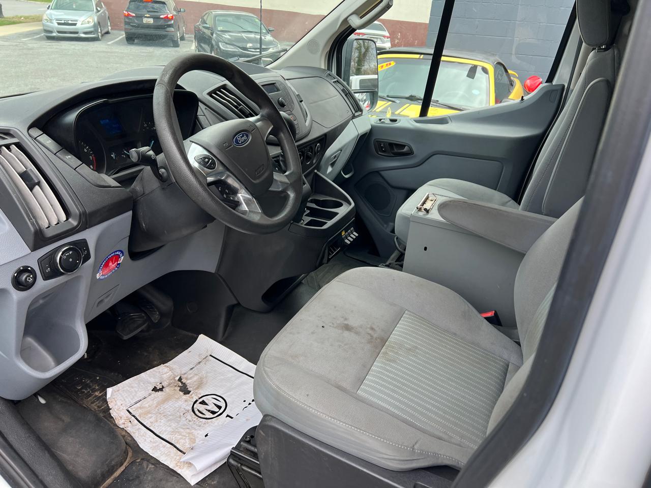 Ford Transit 150 Van Low Roof w/Sliding Pass. 148-in. WB 2018