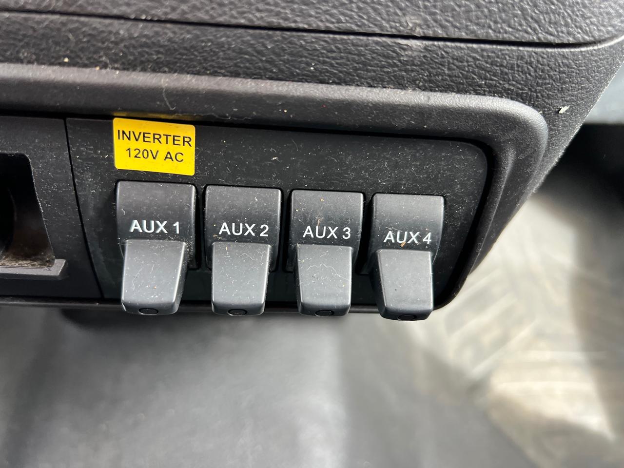 Ford Transit 150 Van Low Roof w/Sliding Pass. 148-in. WB 2018