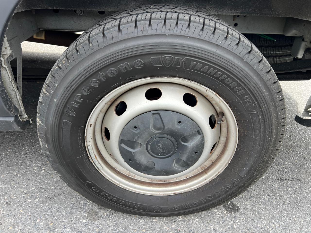 Ford Transit 150 Van Low Roof w/Sliding Pass. 148-in. WB 2018