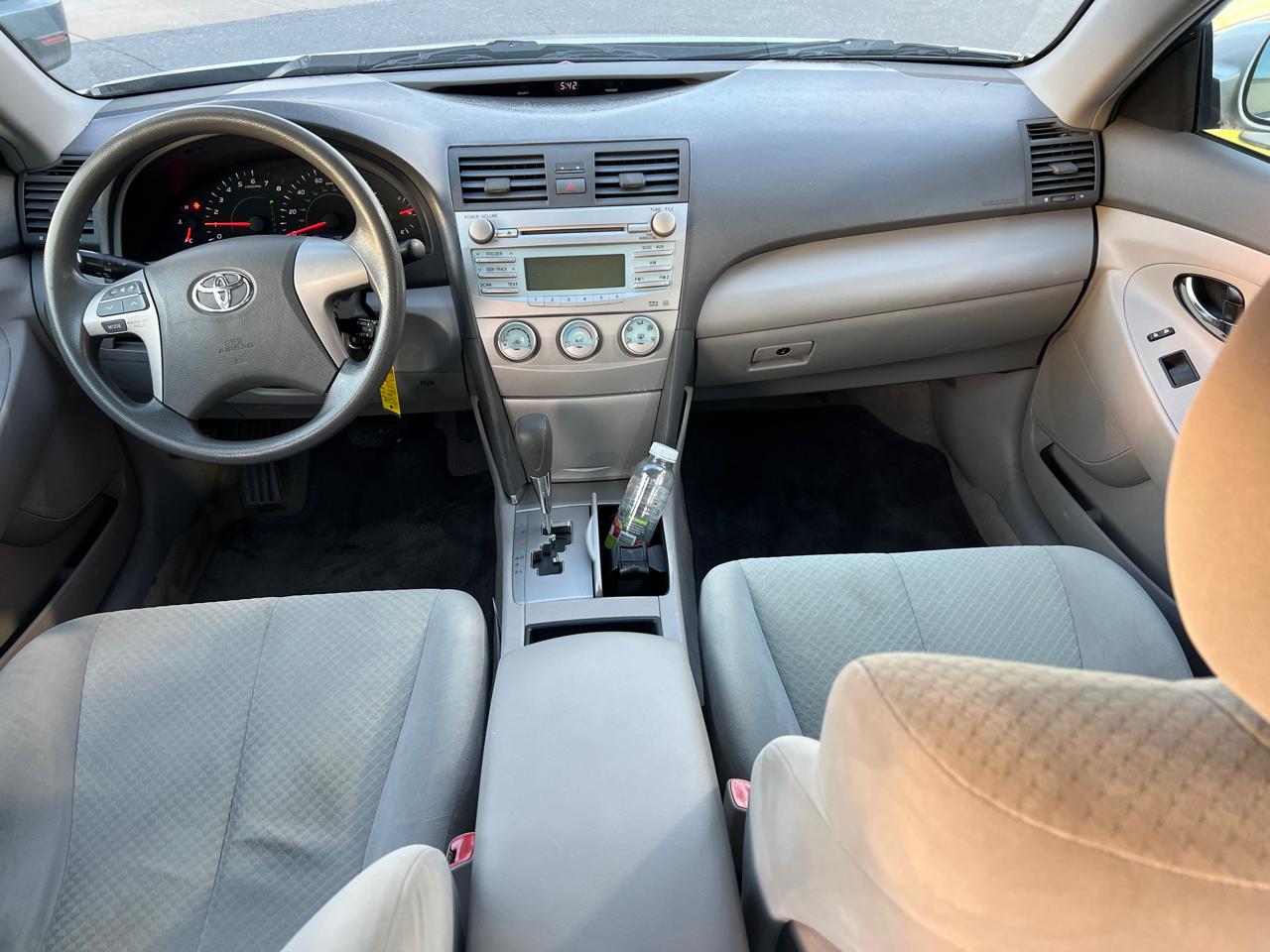 Toyota Camry XLE 5-Spd AT 2009