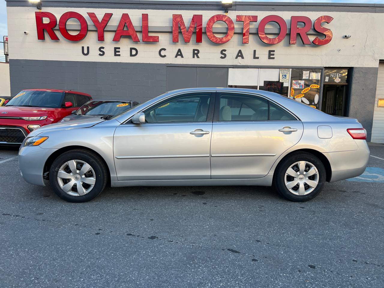 Toyota Camry XLE 5-Spd AT 2009