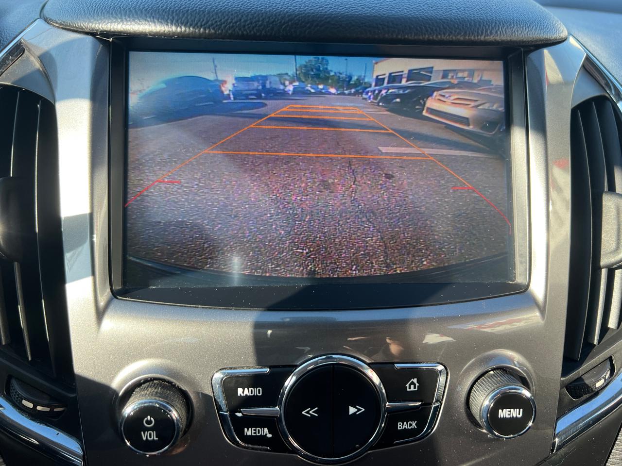 Chevrolet Cruze LT Auto Hatchback 2017