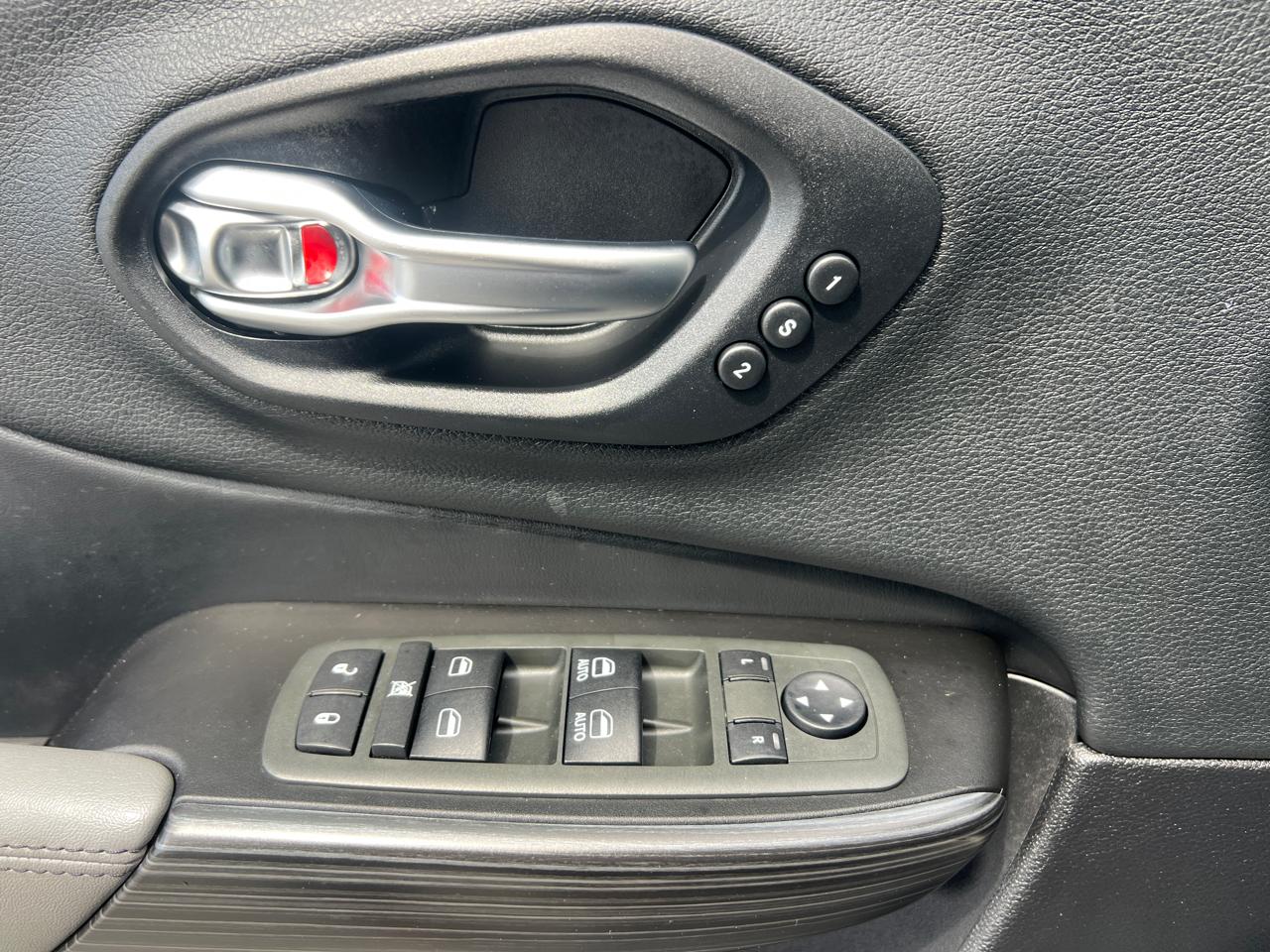 Jeep Cherokee Limited FWD 2014