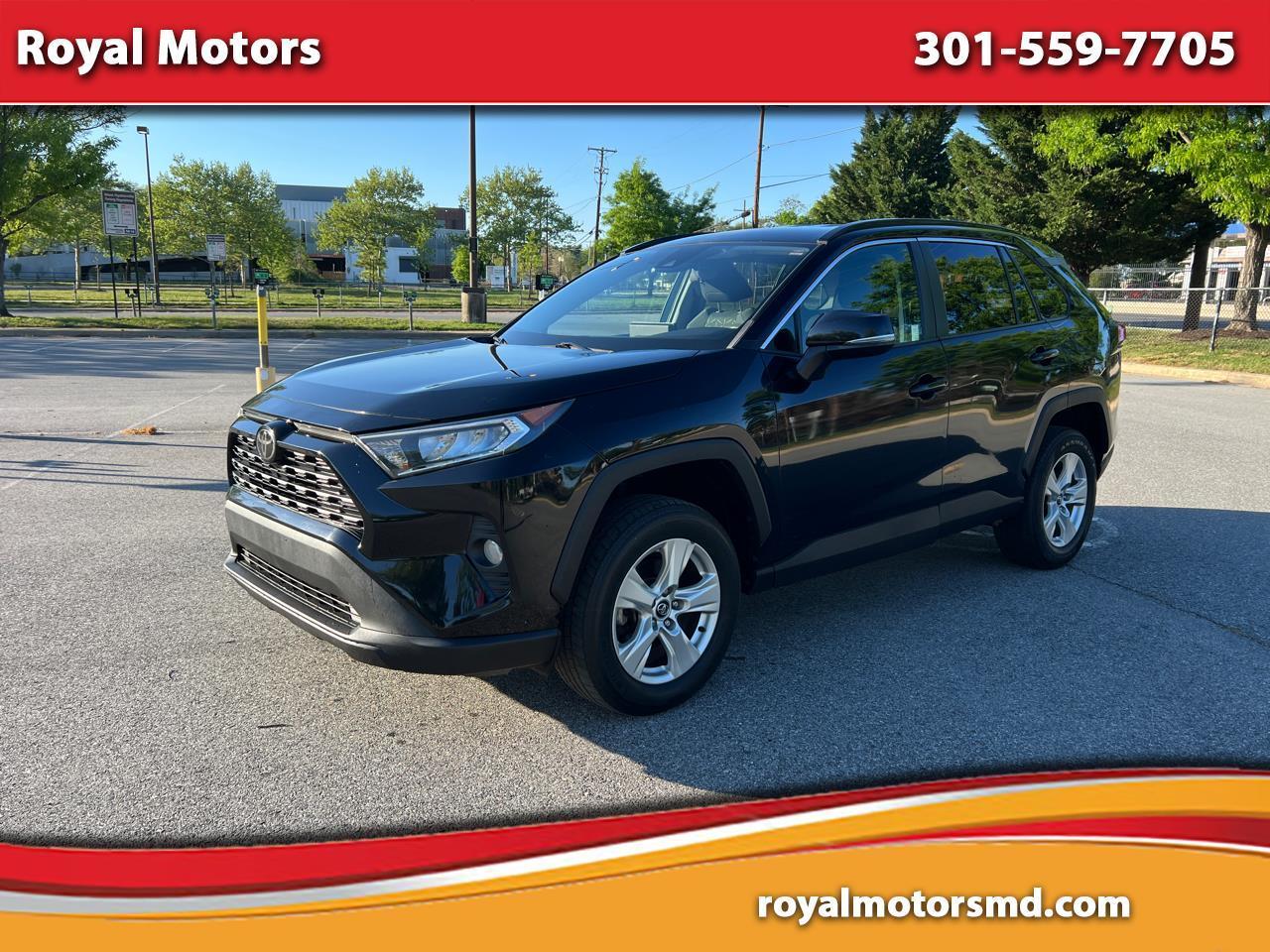Toyota RAV4 XLE AWD 2021
