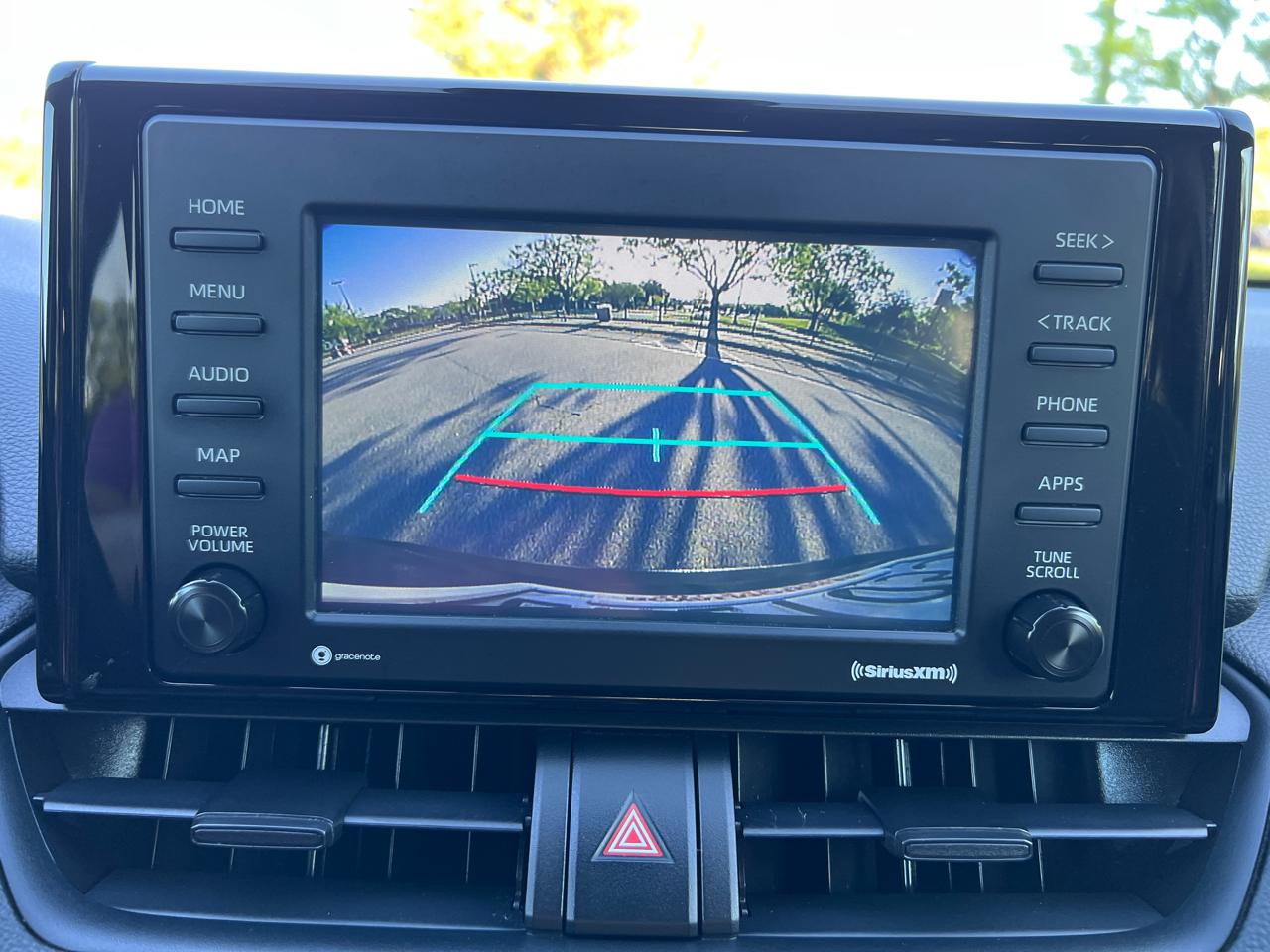 Toyota RAV4 XLE AWD 2021