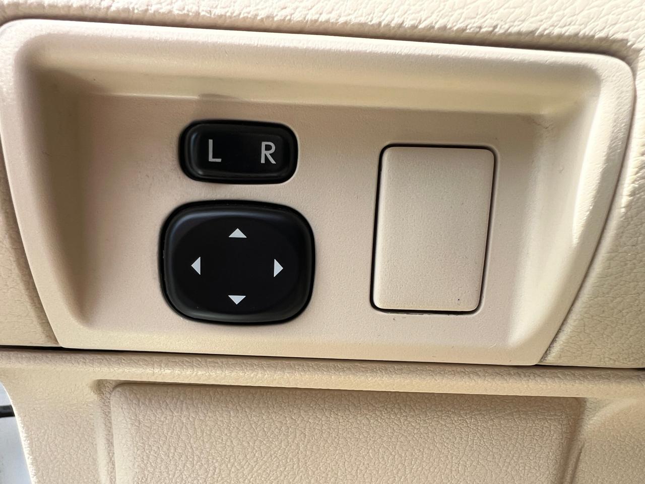 Lexus ES 350 Sedan 2015