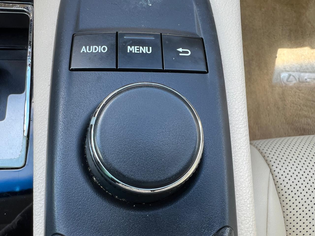 Lexus ES 350 Sedan 2015