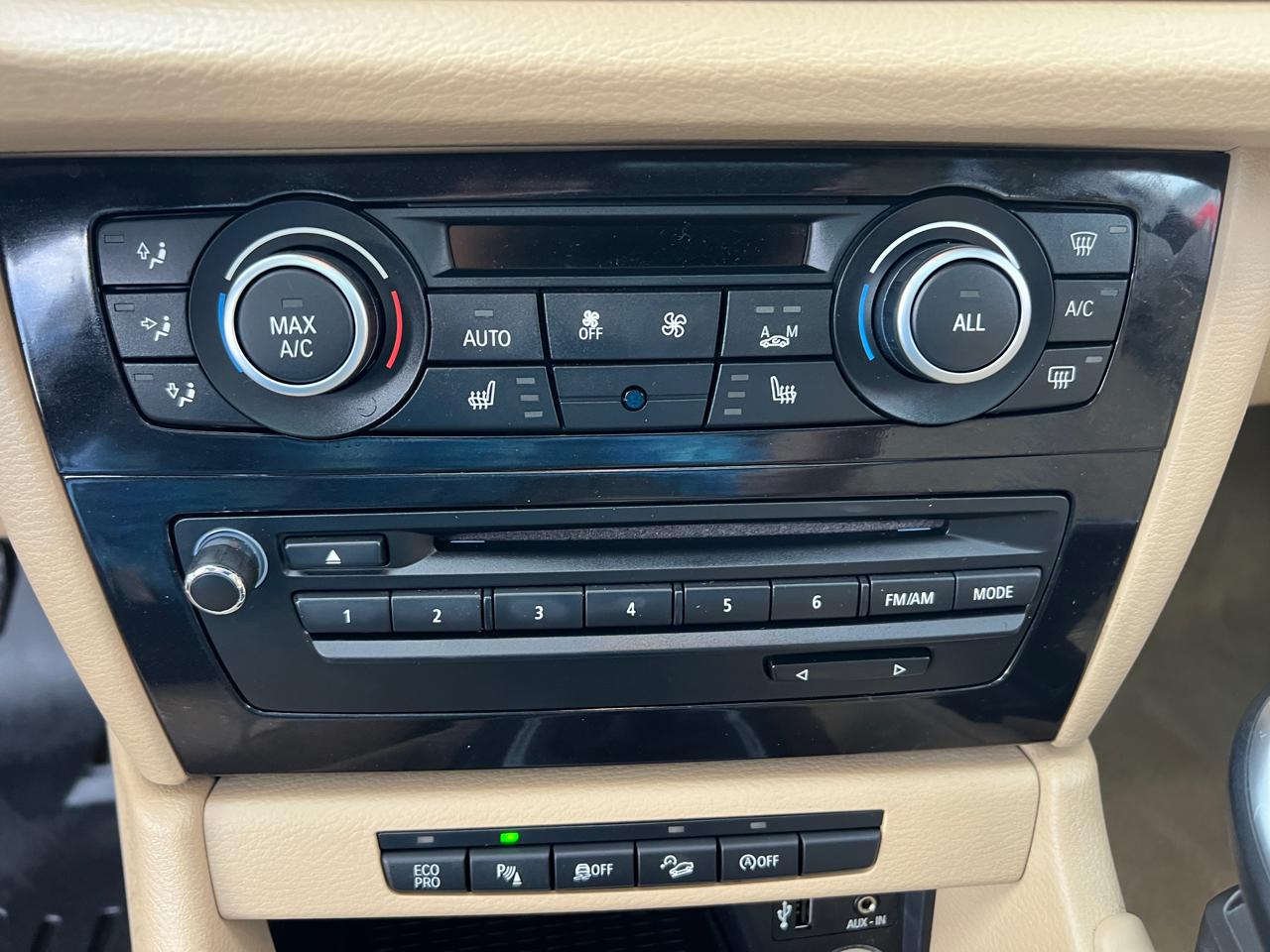 BMW X1 xDrive28i 2013