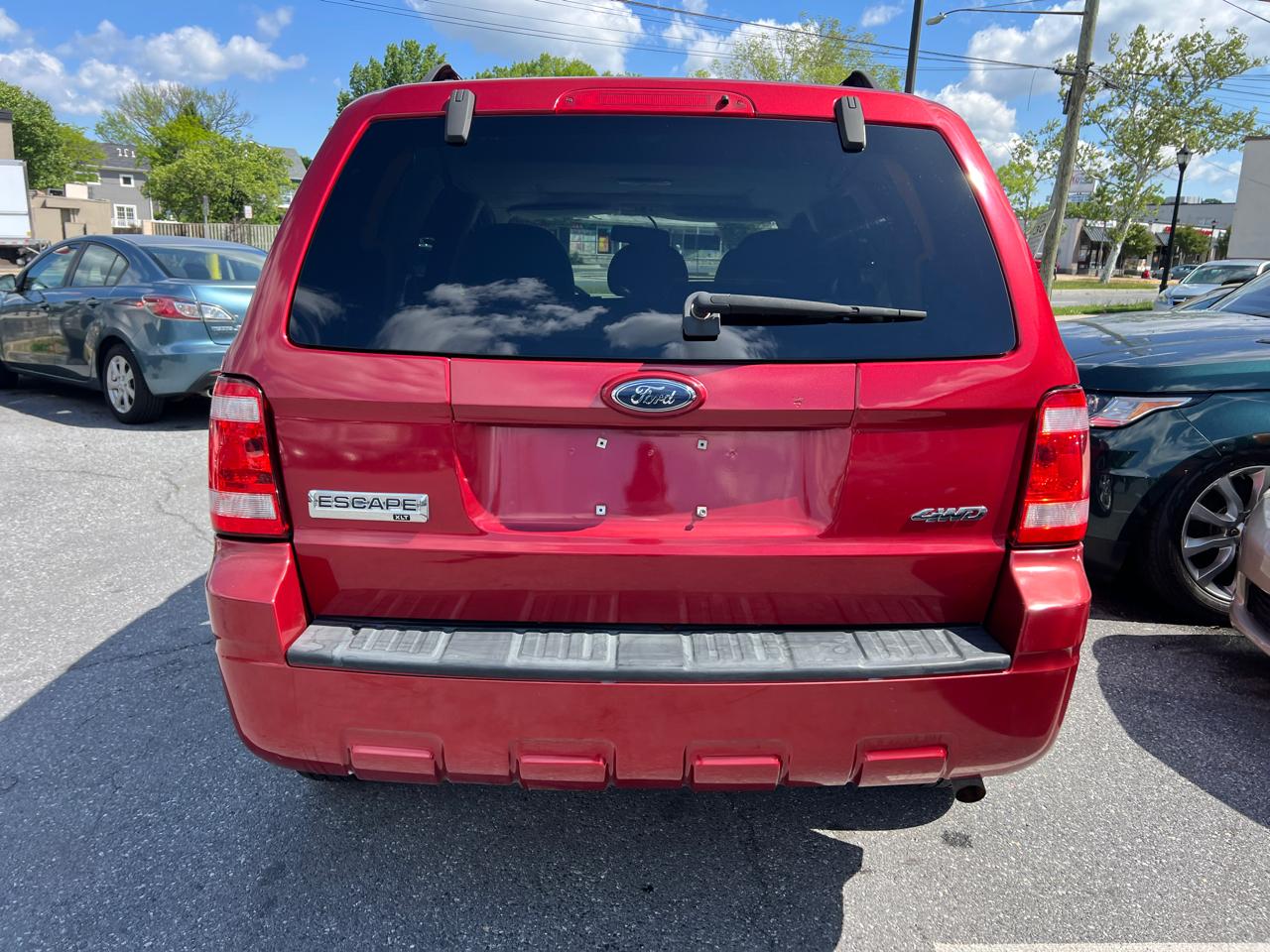Ford Escape XLT 4WD I4 2009
