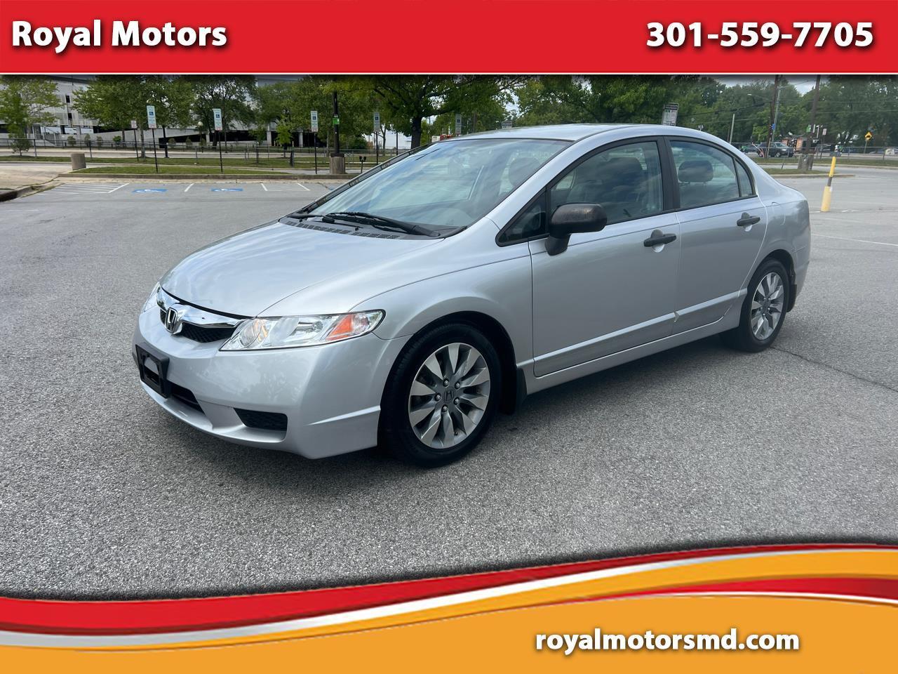 2010 Honda Civic DX-VP Sedan 5-Speed AT