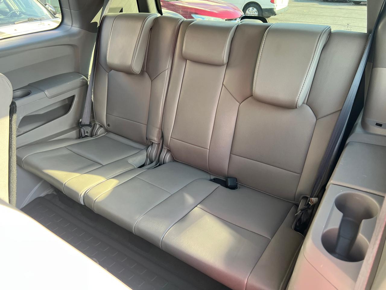 Honda Pilot EX-L 4WD 5-Spd AT with DVD 2014