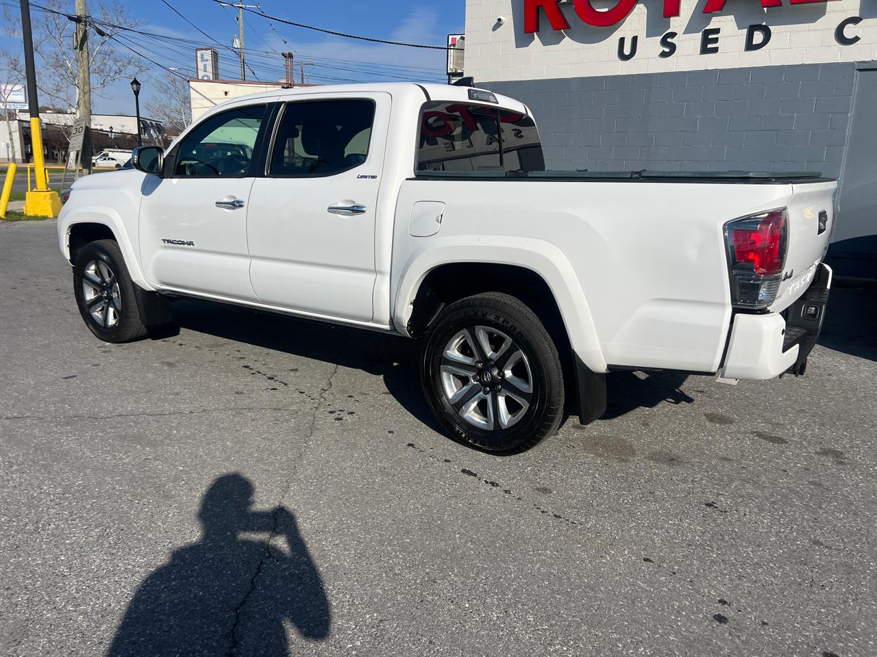 Toyota Tacoma Limited Double Cab V6 6AT 4WD 2018