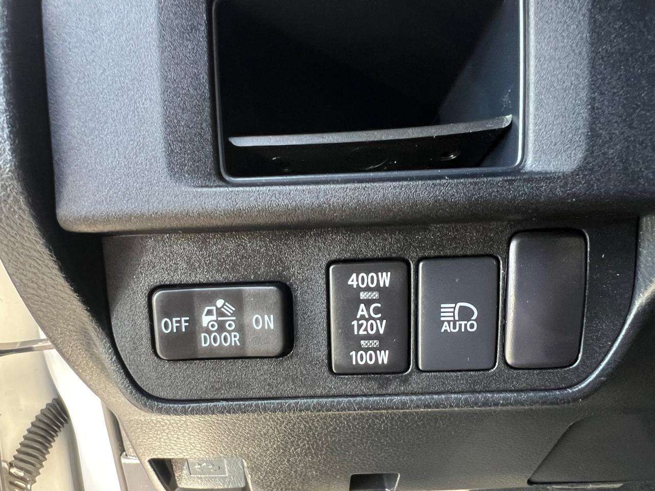Toyota Tacoma Limited Double Cab V6 6AT 4WD 2018