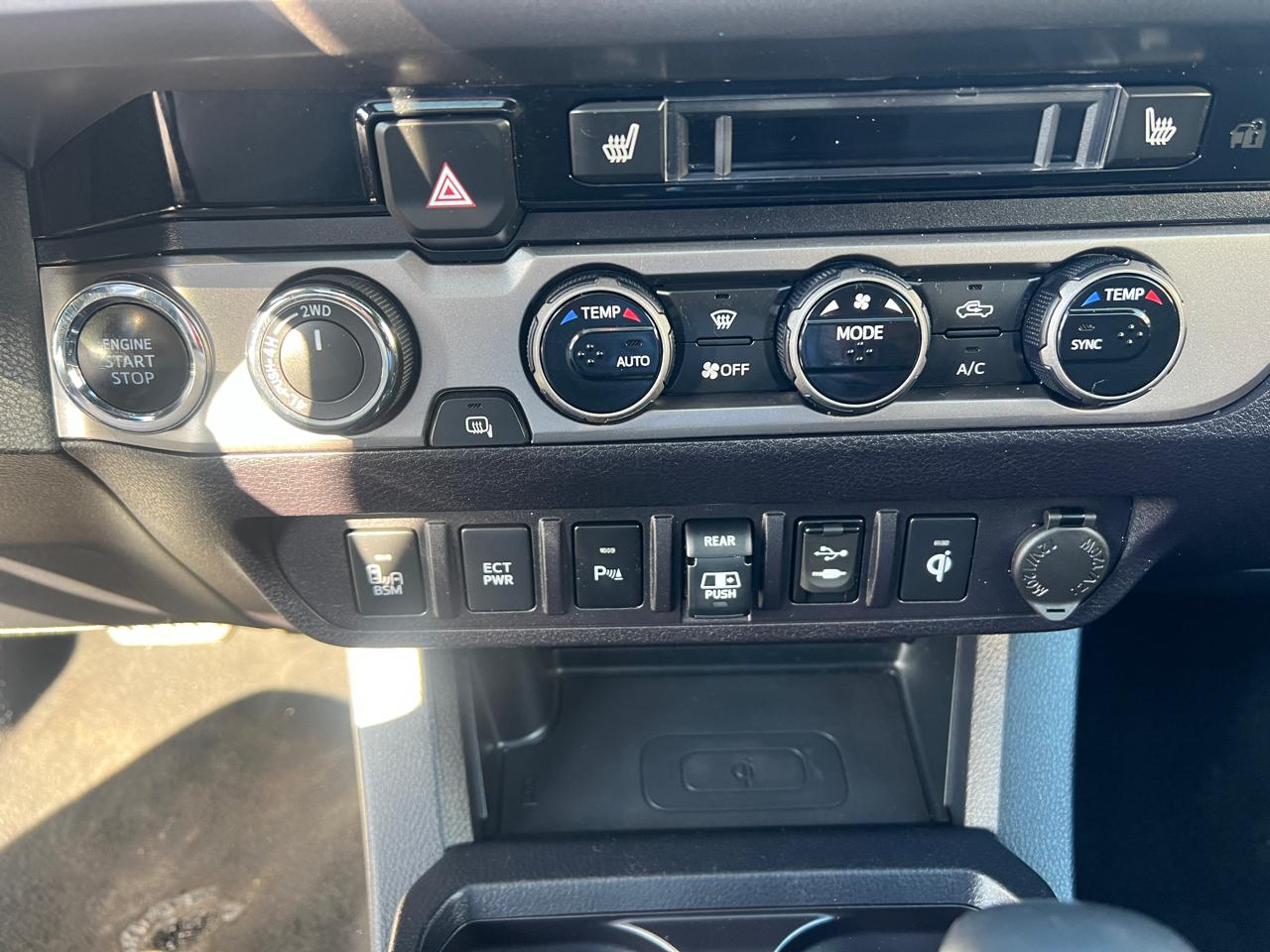 Toyota Tacoma Limited Double Cab V6 6AT 4WD 2018