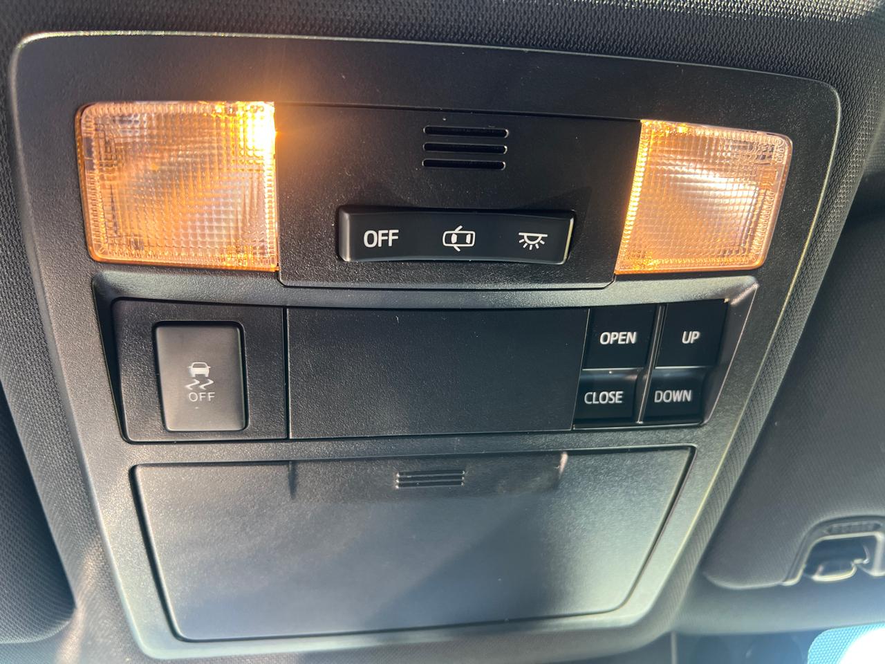Toyota Tacoma Limited Double Cab V6 6AT 4WD 2018