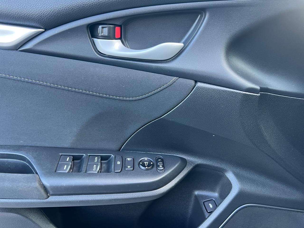 Honda Civic EX-T Sedan CVT 2016