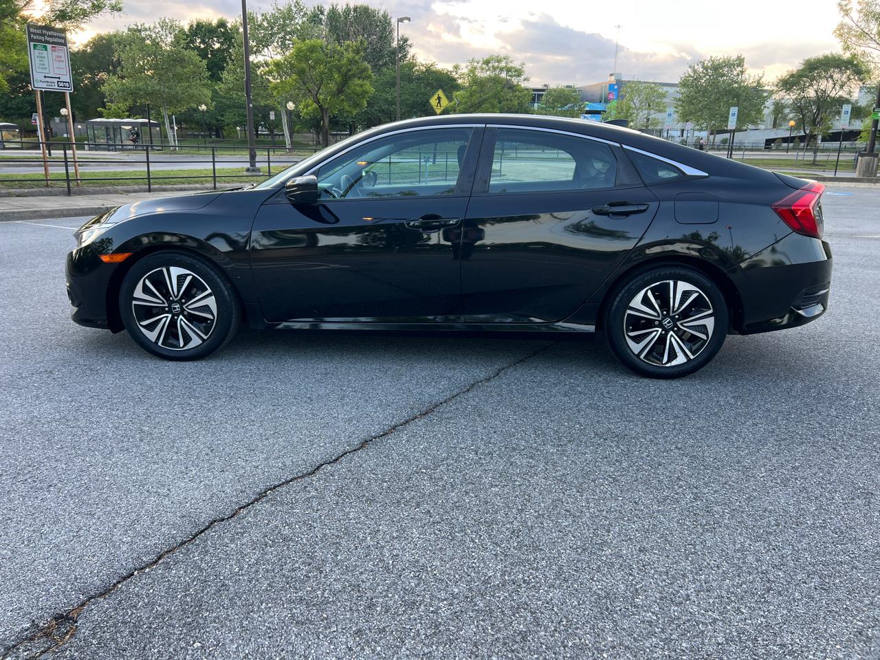 Honda Civic EX-T Sedan CVT 2016