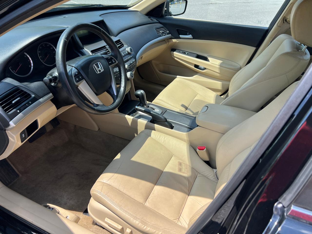 Honda Accord SE Sedan AT 2012