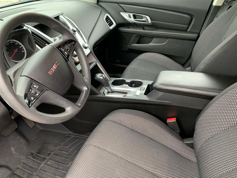 GMC Terrain SLE1 FWD 2017 GMC Terrain SLE1 FWD 2017