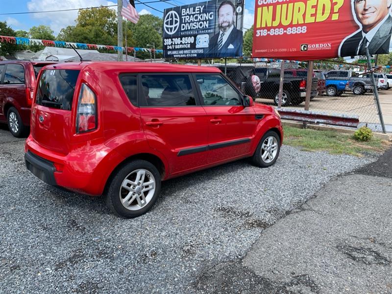 Kia Soul + 2011