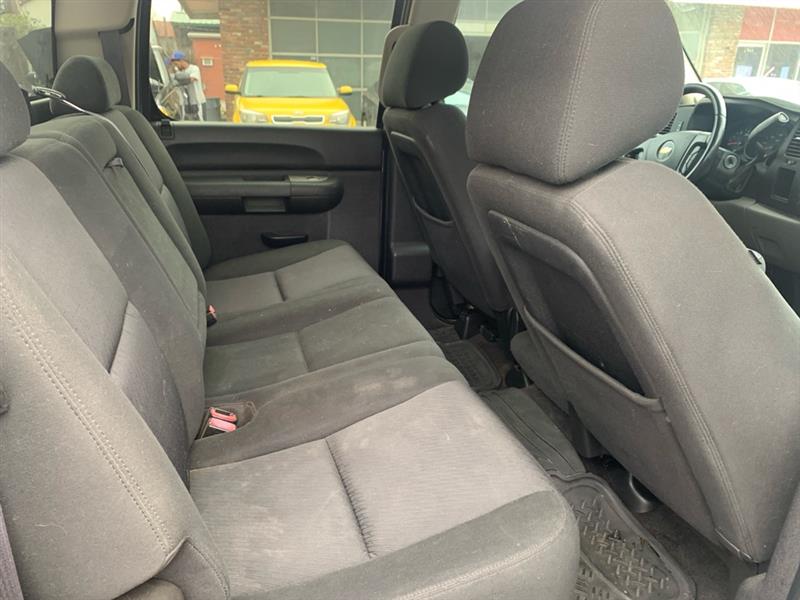 Chevrolet Silverado 1500 LS Crew Cab Short Box 2WD 2011