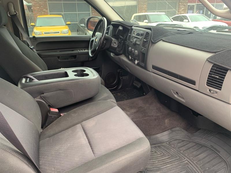 Chevrolet Silverado 1500 LS Crew Cab Short Box 2WD 2011