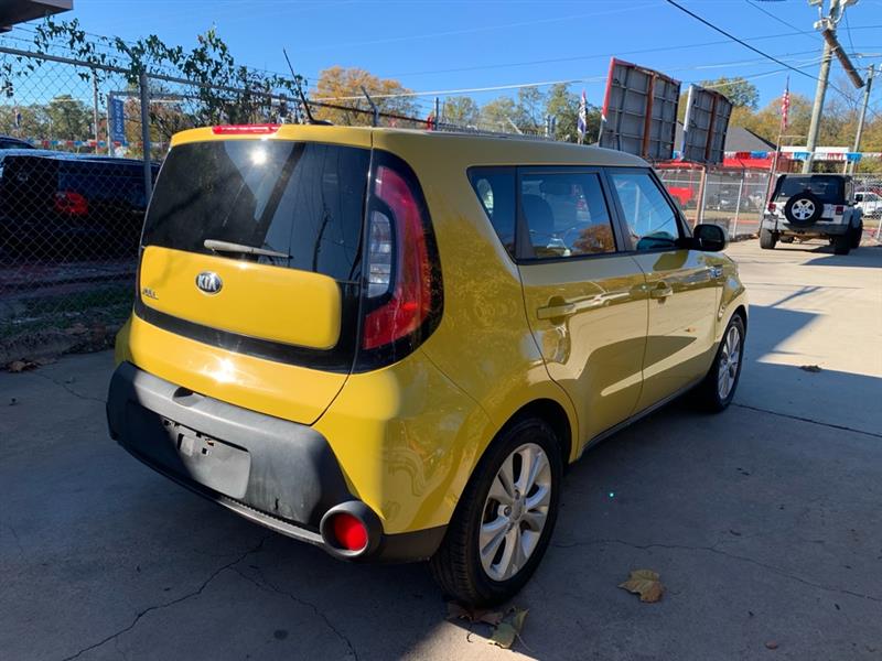 2015 Kia Soul +