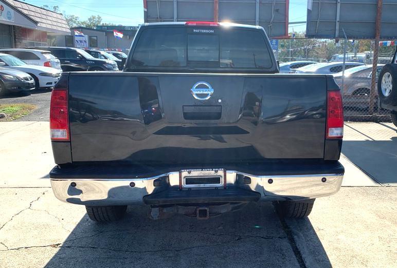 Nissan Titan XE King Cab 4WD SWB 2008