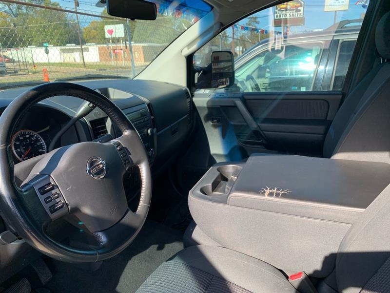 Nissan Titan XE King Cab 4WD SWB 2008