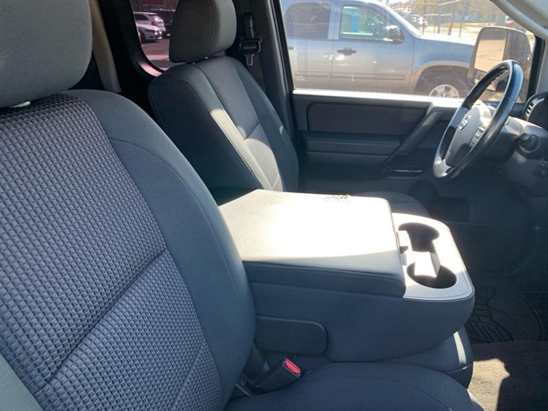 Nissan Titan XE King Cab 4WD SWB 2008