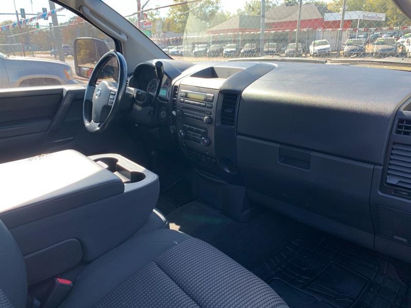 Nissan Titan XE King Cab 4WD SWB 2008