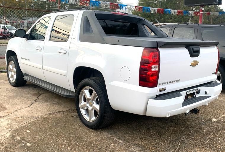 2007 Chevrolet Avalanche LT1 2WD