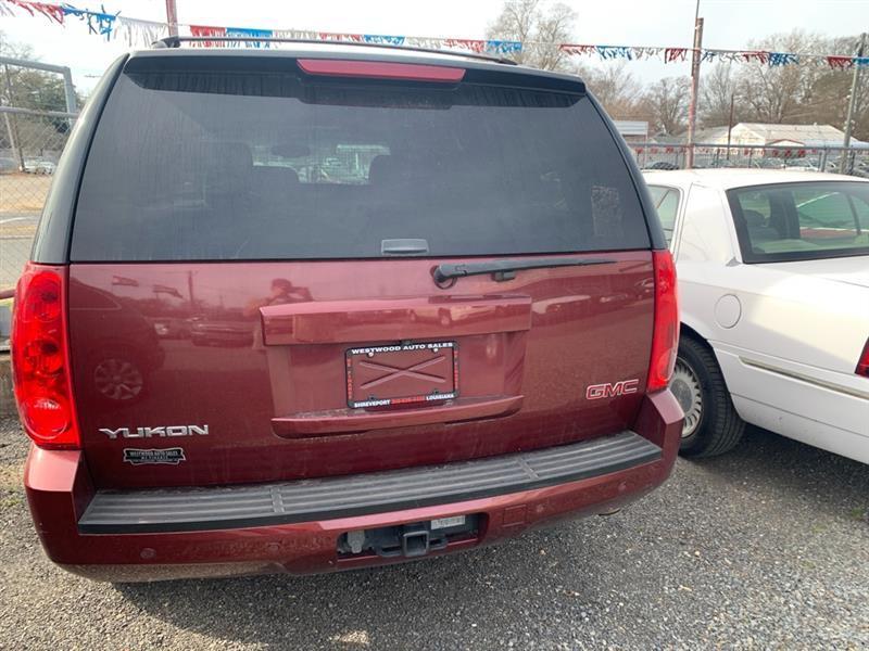 GMC Yukon SLE-1 2WD 2008