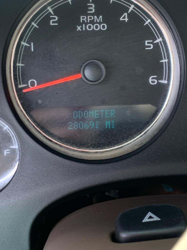 GMC Yukon SLT1 4WD 2011