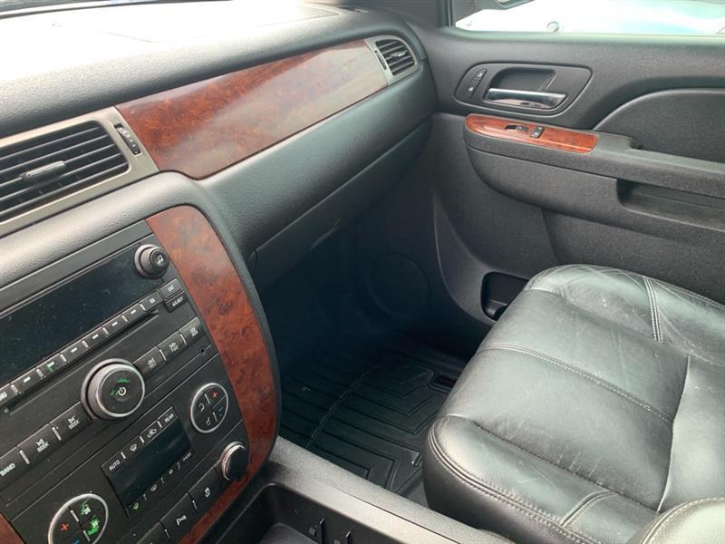 Chevrolet Tahoe LT 2WD 2012