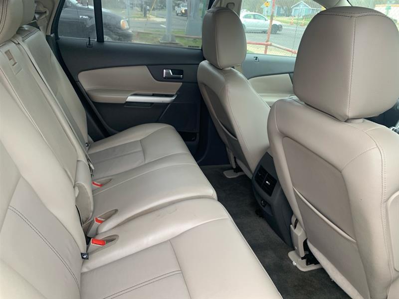 Ford Edge SEL FWD 2013