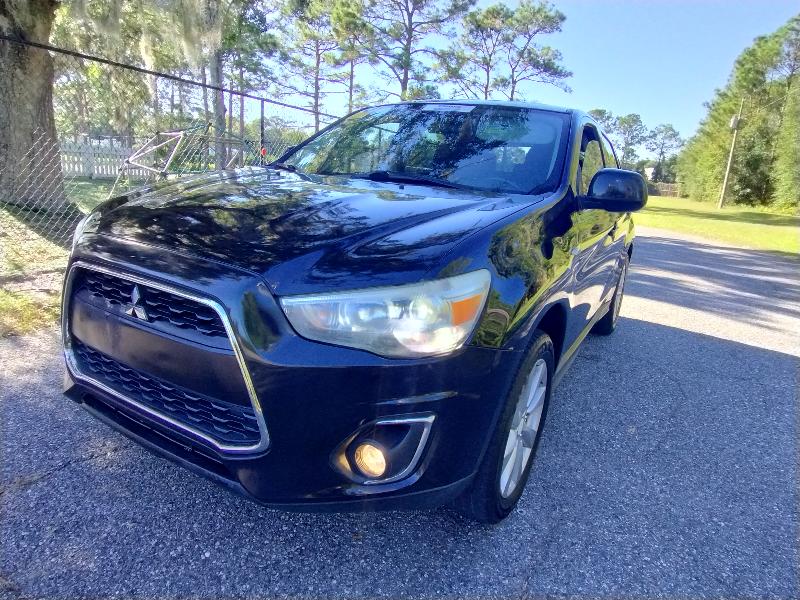 Mitsubishi Outlander Sport SE 2WD 2013 Mitsubishi Outlander Sport SE 2WD 2013
