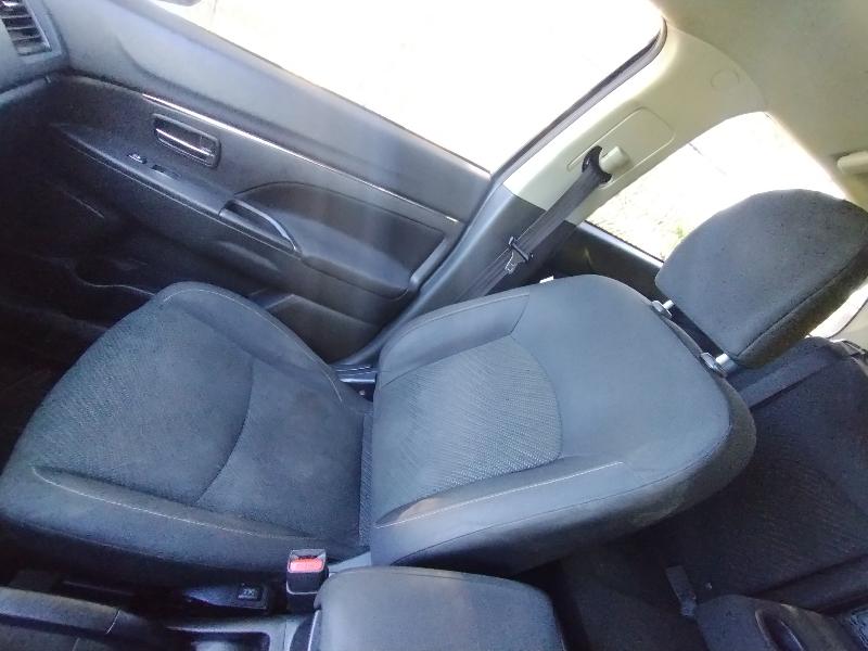 Mitsubishi Outlander Sport SE 2WD 2013 Mitsubishi Outlander Sport SE 2WD 2013