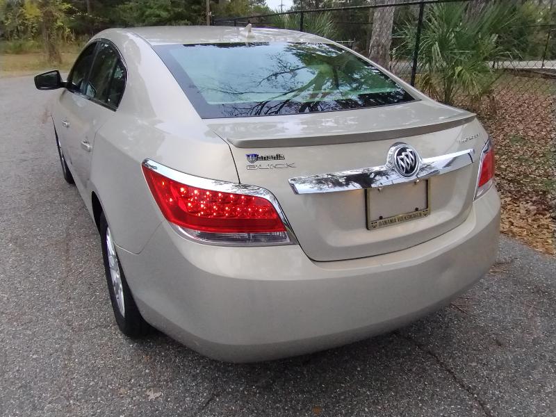 Buick LaCrosse CX 2011