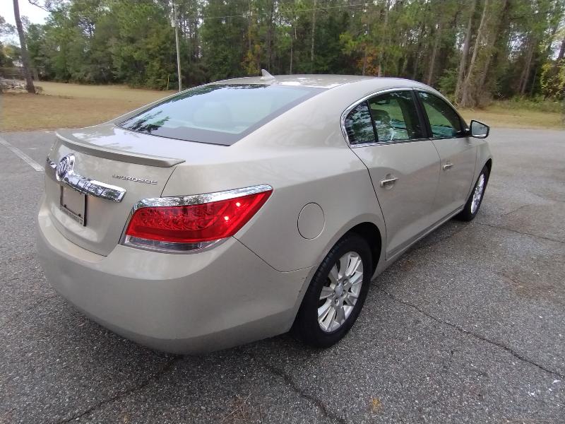 Buick LaCrosse CX 2011