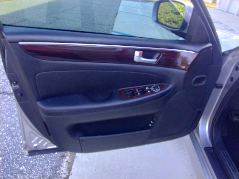 Hyundai Genesis 3.8L 2013