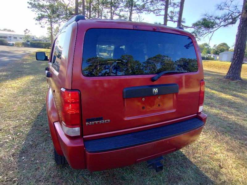 Dodge Nitro SXT 2WD 2008