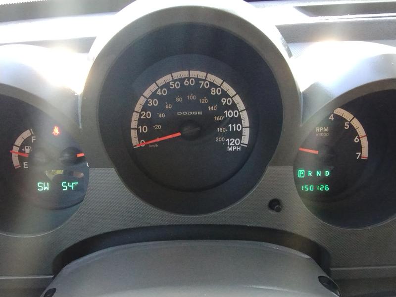 Dodge Nitro SXT 2WD 2008