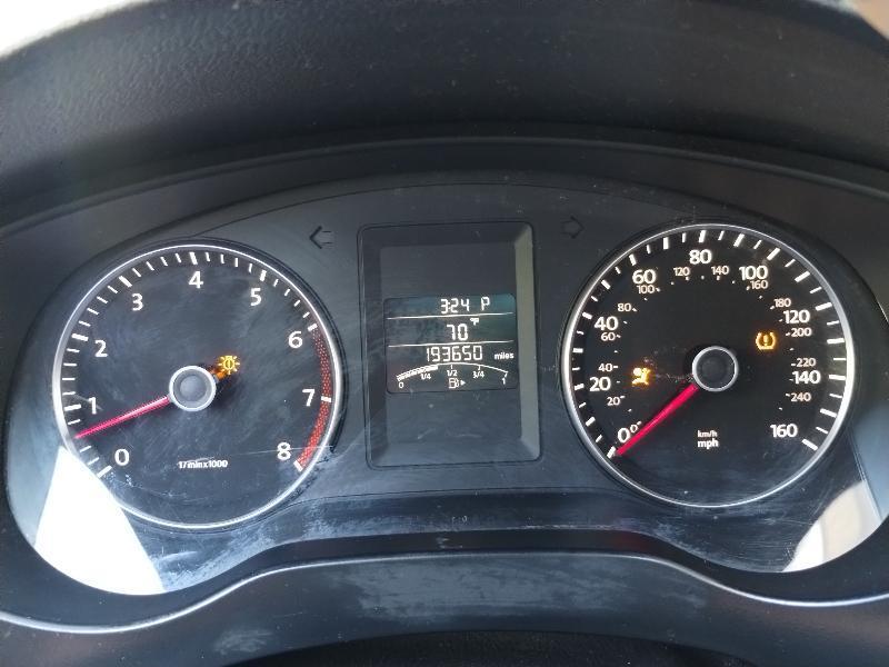 Volkswagen Jetta SE 2012