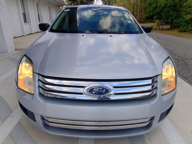 Ford Fusion S 2006
