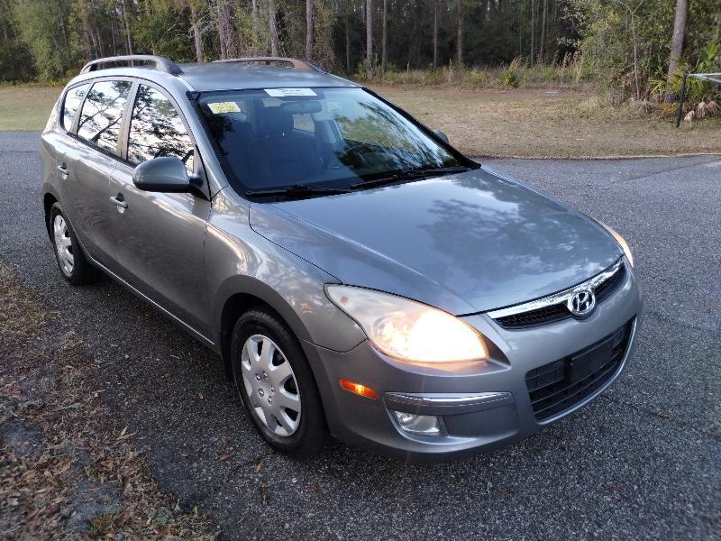 Hyundai Elantra Touring SE Manual 2010