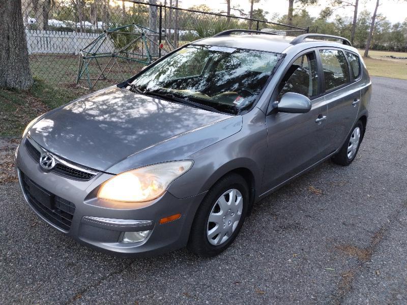 Hyundai Elantra Touring SE Manual 2010