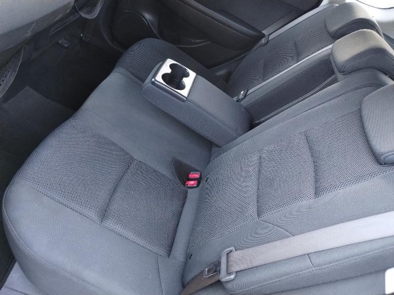 Hyundai Elantra Touring SE Manual 2010