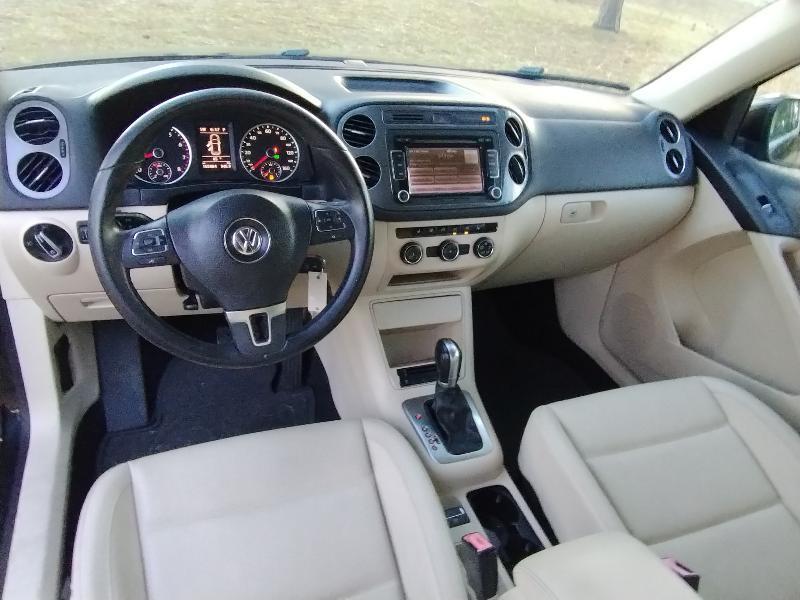 Volkswagen Tiguan S 2013